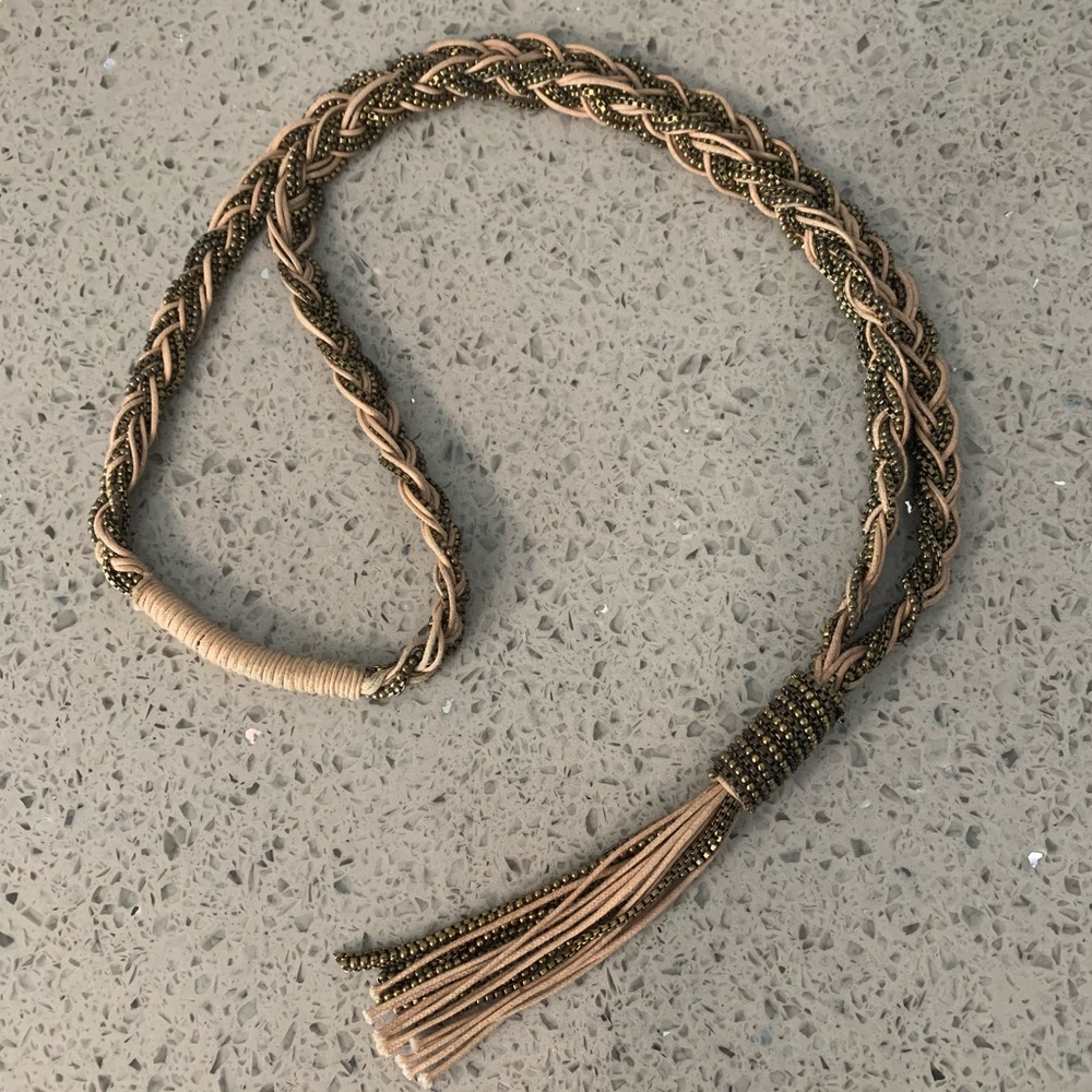 Tassel necklace